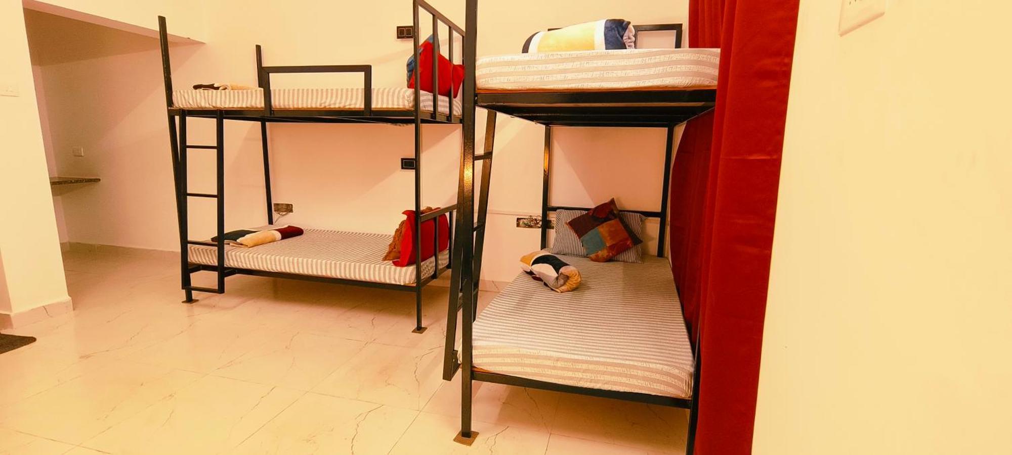 Mitra Hostel ואגאטור מראה חיצוני תמונה
