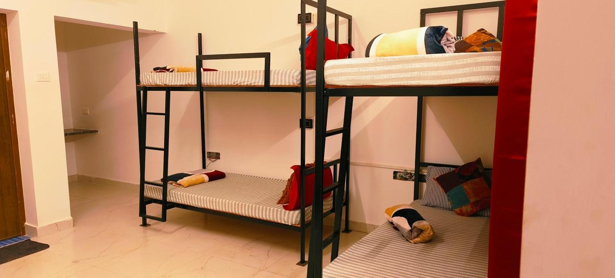 Mitra Hostel ואגאטור מראה חיצוני תמונה