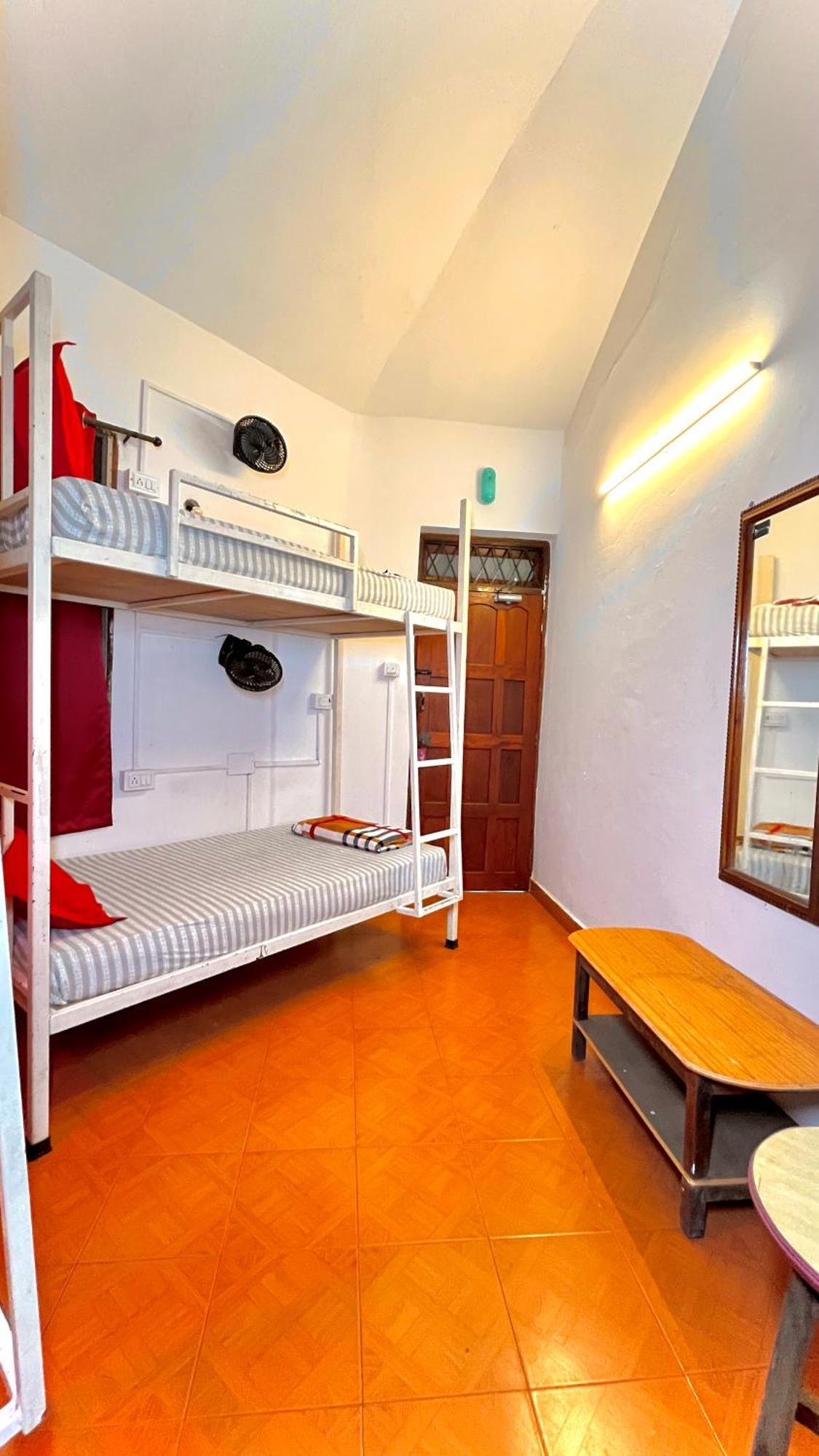 Mitra Hostel ואגאטור מראה חיצוני תמונה